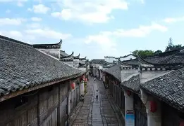 世俱杯直播-关于桐城骄虎主场战平深圳华文，难分胜负场面激烈的信息