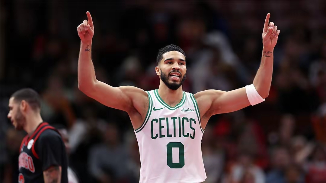 凯尔特人战胜公牛,稳居东部榜首 凯尔特人战胜公牛,稳居东部榜首