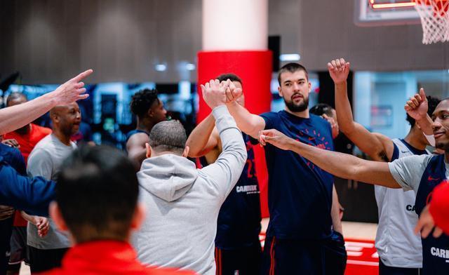 快船队球员集体休赛，备战季后赛