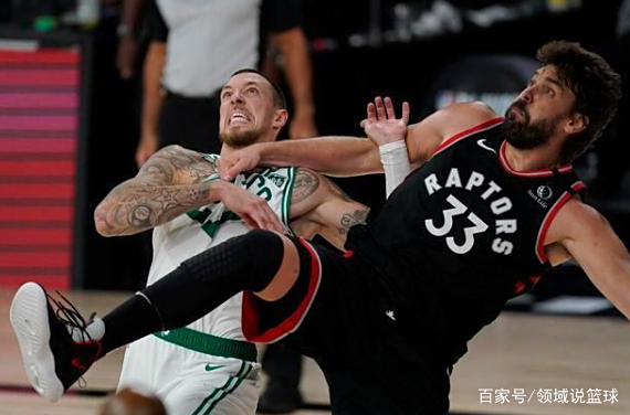 猛龙战胜凯尔特人，范弗利特砍下29分