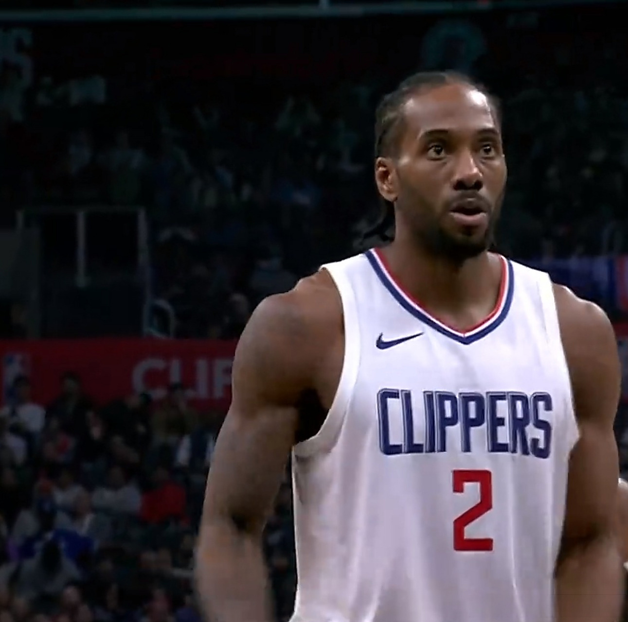 世俱杯分组-篮网连胜结束，遭快船击败