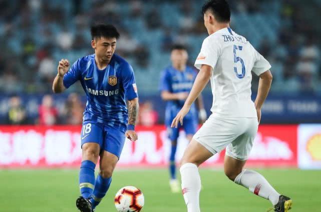 世俱杯直播-苏宁远征申花，主客之争激烈，遗憾败北令球迷心碎