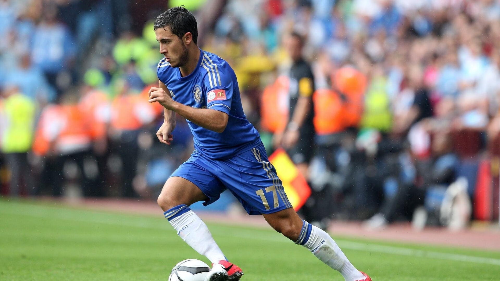 世俱杯分组-两种统治力，当雄鹿用铁幕覆盖纽约，东契奇在悬崖边改写命运